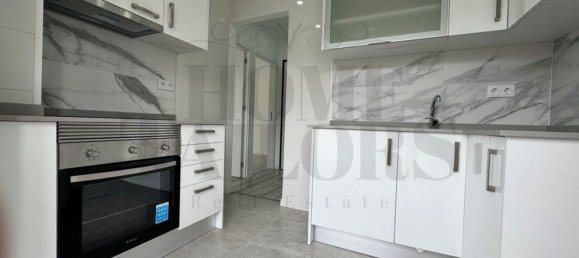 Квартира с 1 спальней в Лиссабон, Португалия № 155271 2