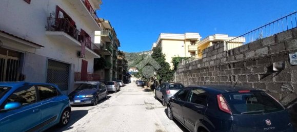 2 غرف نوم شقة في Santa Maria a Vico, Italy رقم 327608 3