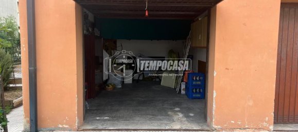 5 rooms Apartment in Chiaravalle, Italy No. 4818 35