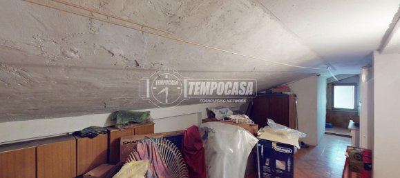 5 rooms Apartment in Chiaravalle, Italy No. 4818 32