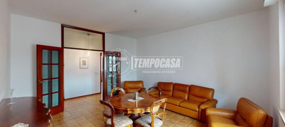 5 rooms Apartment in Chiaravalle, Italy No. 4818 7