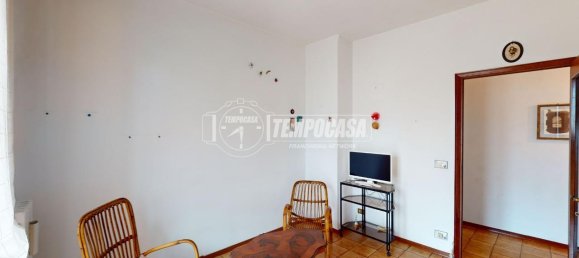 5 rooms Apartment in Chiaravalle, Italy No. 4818 13