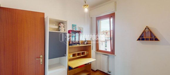 5 rooms Apartment in Chiaravalle, Italy No. 4818 28