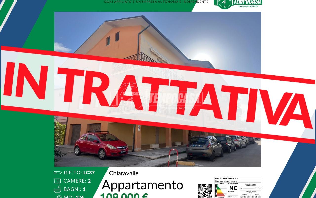 5 rooms Apartment in Chiaravalle, Italy No. 4818