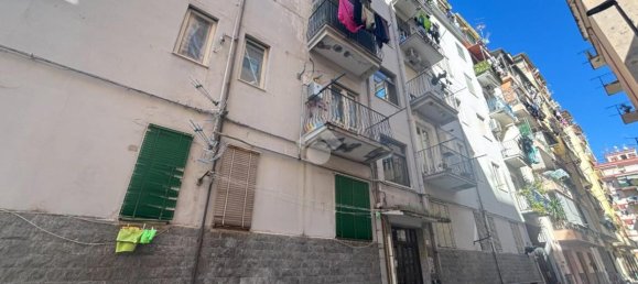 Apartamento de 2 habitaciónes en Castellammare di Stabia, Italy No. 9235 9