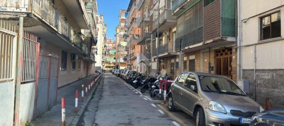 Apartamento de 2 habitaciónes en Castellammare di Stabia, Italy No. 9235 42