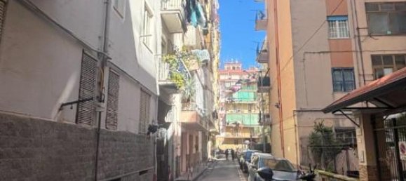 Apartamento de 2 habitaciónes en Castellammare di Stabia, Italy No. 9235 2