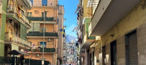 Apartamento de 2 habitaciónes en Castellammare di Stabia, Italy No. 9235 41