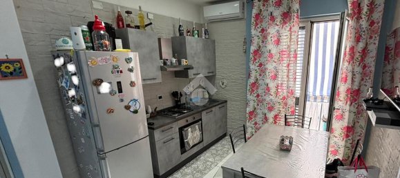 Apartamento de 2 habitaciónes en Castellammare di Stabia, Italy No. 9235 12