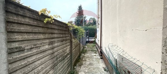 10 rooms House in Busto Garolfo, Italy No. 308687 8