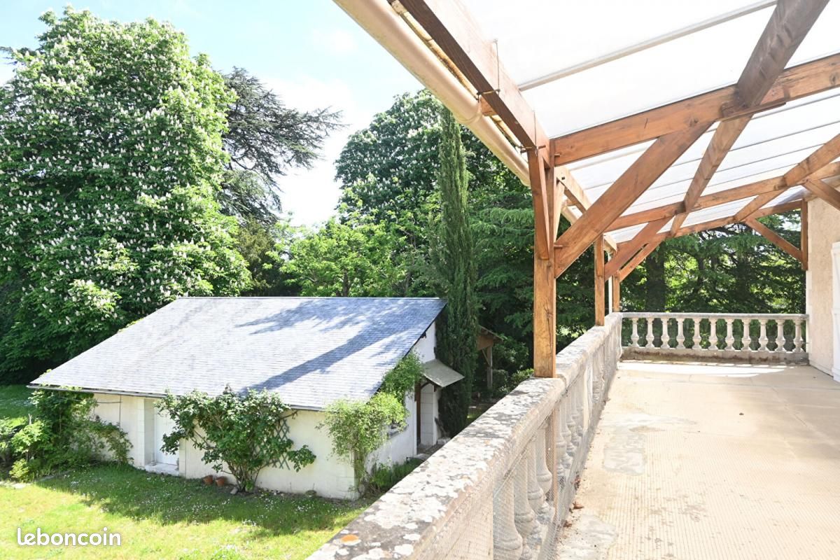 7 chambres Maison à L'Île-Bouchard, France No. 52493