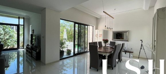 4 bedrooms Villa in DAMAC Hills (Akoya by DAMAC), UAE No. 98447 10