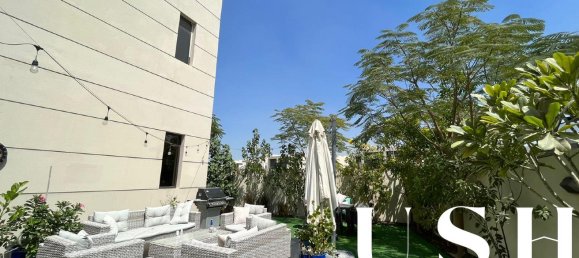 4 bedrooms Villa in DAMAC Hills (Akoya by DAMAC), UAE No. 98447 9