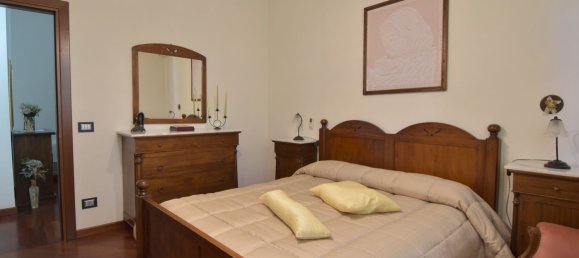 11غرفة فيلا في Montemurlo, Italy رقم 134710 26