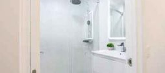 3 bedrooms Apartment in Oviedo, Spain No. 156236 6