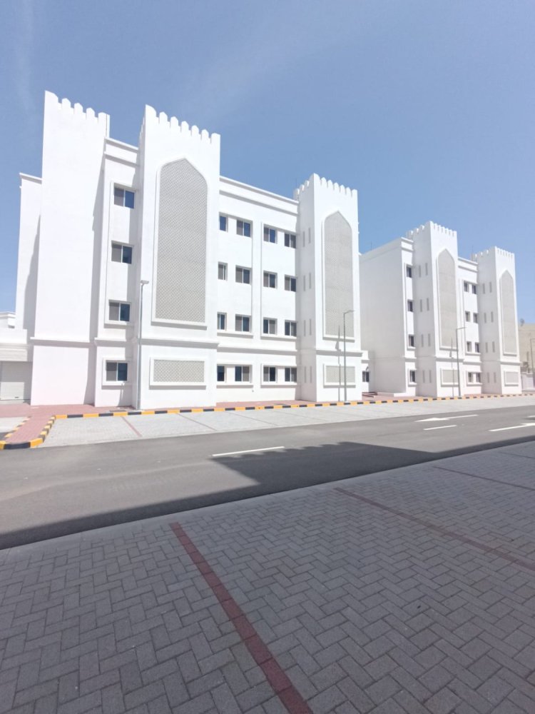 1 bedroom Apartment in Ruwi, Oman No. 1630