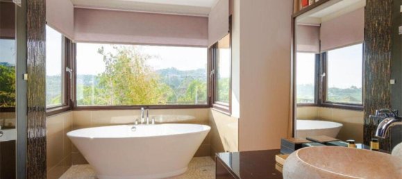 5 غرف نوم فيلا في Marbella, Spain رقم 121245 24