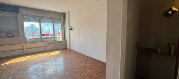 1 room Office in Rome, Italy No. 181925 12