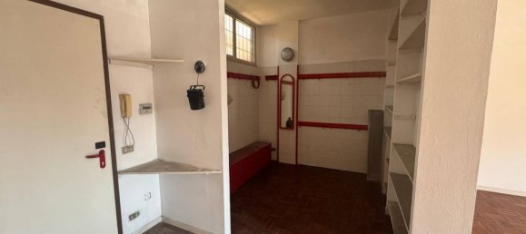 1 room Office in Rome, Italy No. 181925 3