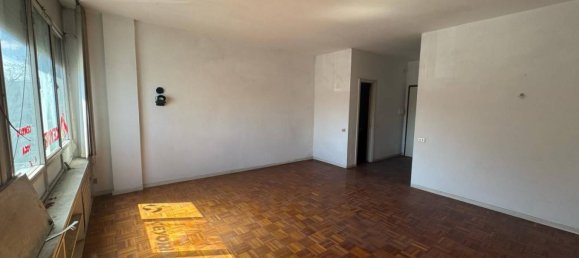 1 room Office in Rome, Italy No. 181925 6