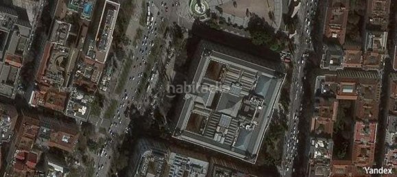 Propiedad comercial en Madrid, Spain No. 180913 2