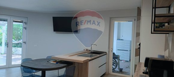 3 chambres Appartement à San Salvo, Italy No. 325894 6