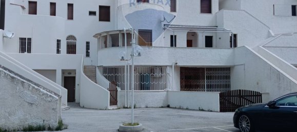 3 chambres Appartement à San Salvo, Italy No. 325894 2