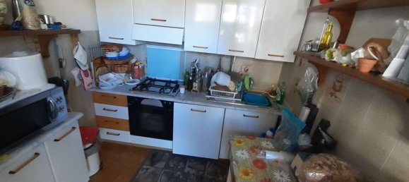 Casa de 8 habitaciónes en Carrara, Italy No. 48125 19