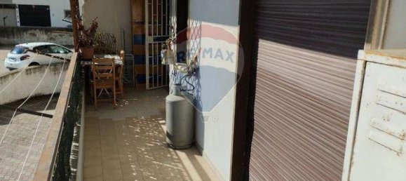 Квартира с 3 комнатами в Мессина, Италия № 32605 16