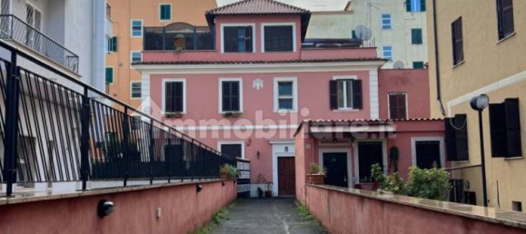 Apartamento de 2 dormitorios en Rome, Italy No. 223354 56