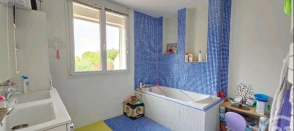 5 bedrooms House in Houilles, France No. 179505 8