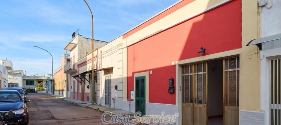 5 rooms House in Collepasso, Italy No. 230495 4