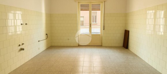 3 Schlafzimmer Wohnung in Foggia, Italy, Nr. 90337 6
