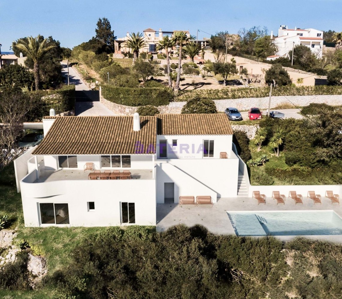 5 bedrooms House in Loule, Portugal No. 101147