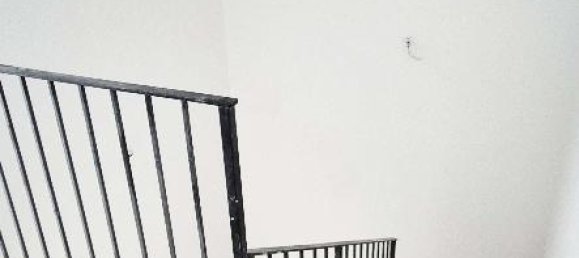 5 rooms House in Prato, Italy No. 91495 7