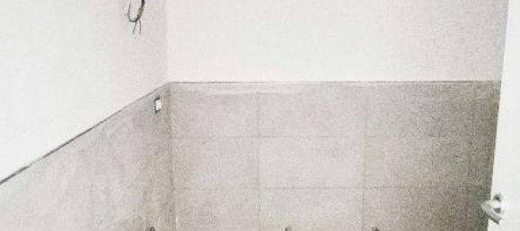 5 rooms House in Prato, Italy No. 91495 20