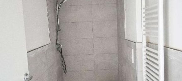 5 rooms House in Prato, Italy No. 91495 9