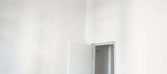 5 rooms House in Prato, Italy No. 91495 16