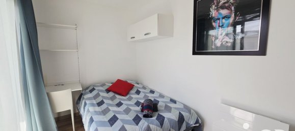 2 bedrooms Apartment in La Rochelle, France No. 335781 4