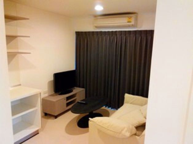 1 chambre Condo à Phra Khanong, Thailand No. 10153
