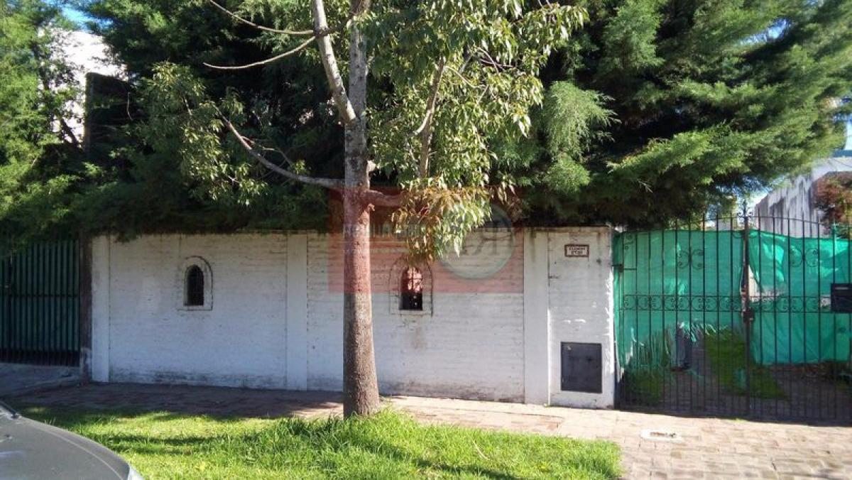 Дом с 3 спальнями в Сан Мигель, Аргентина № 66295