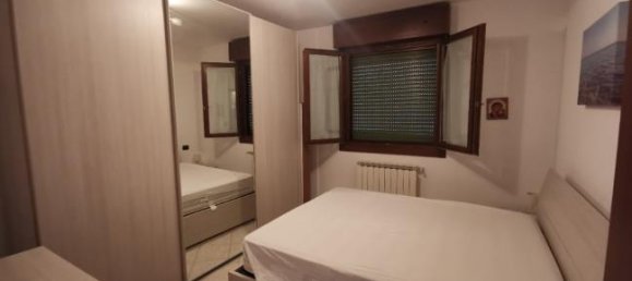 2 bedrooms Apartment in Rubiera, Italy No. 253386 3