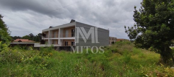 Terrain à Anha, Portugal 564m² No. 76396 3