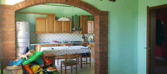 8 Schlafzimmer Haus in Rolo, Italy, Nr. 372042 4