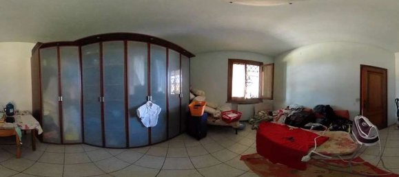 8 Schlafzimmer Haus in Rolo, Italy, Nr. 372042 12