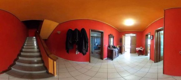 8 Schlafzimmer Haus in Rolo, Italy, Nr. 372042 11