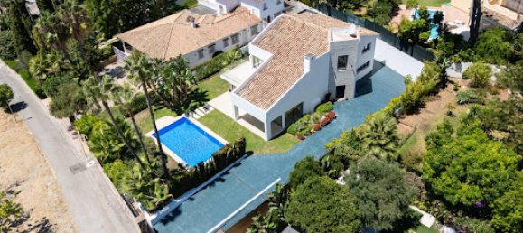 Casa de 4 dormitorios en Marbella, Spain No. 183366 2