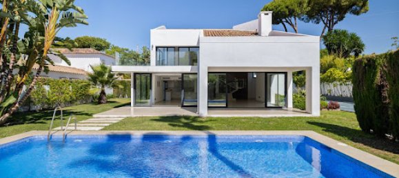 Casa de 4 dormitorios en Marbella, Spain No. 183366 8