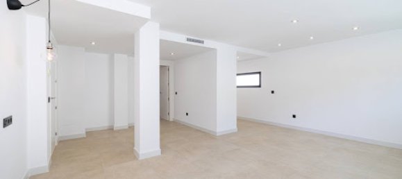 Casa de 4 dormitorios en Marbella, Spain No. 183366 28