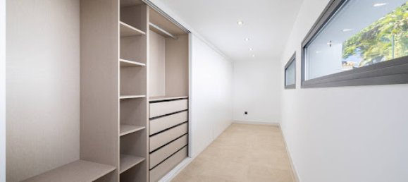 Casa de 4 dormitorios en Marbella, Spain No. 183366 29